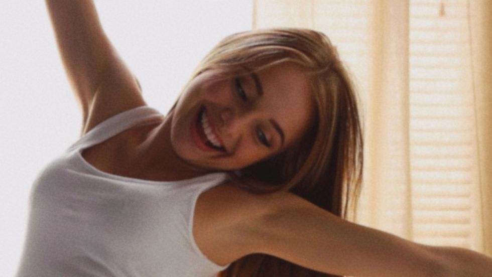 10 Ways To Become That Hyper Morning Person We All Hate (Yet Slightly Envy)