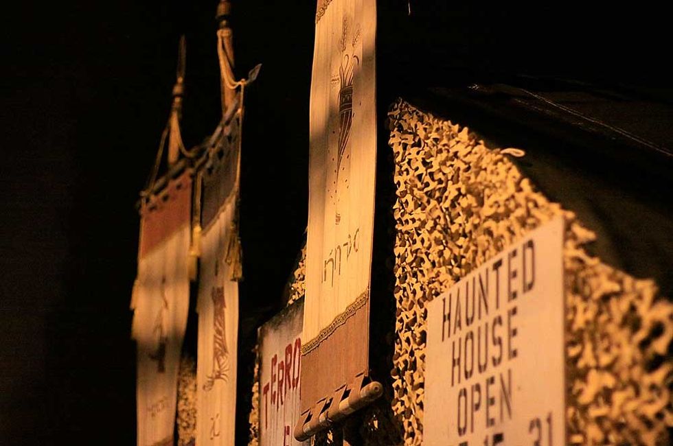 Haunted Houses Are Not For Everyone And That Includes Me