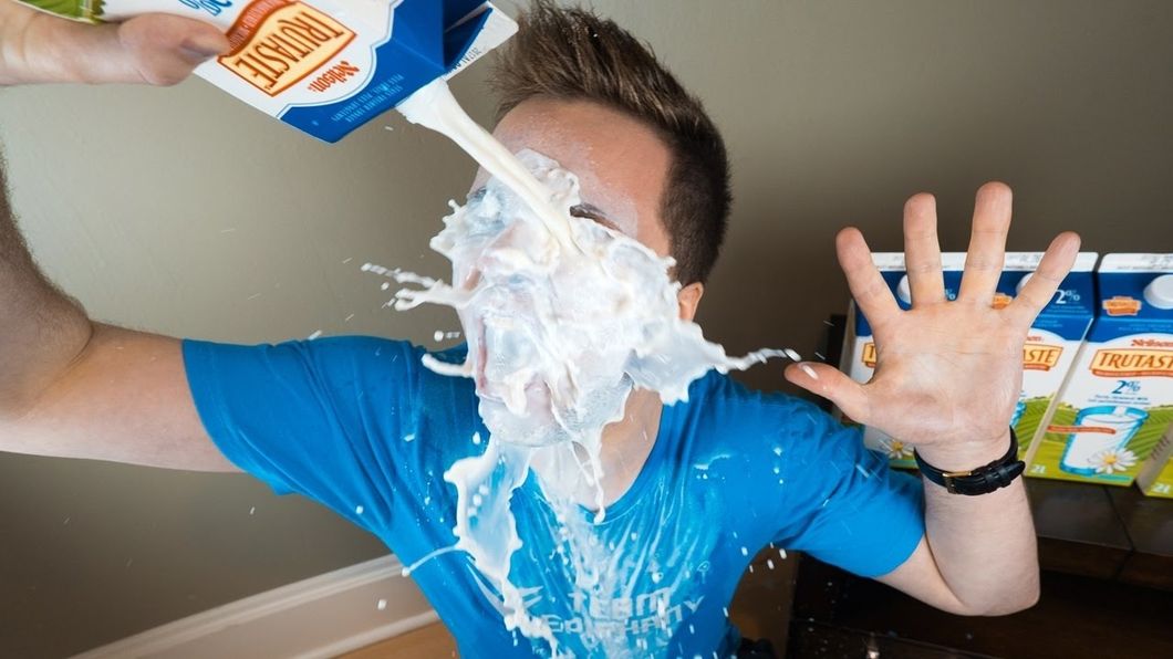 5 Thoughts That Race Through Your Mind When You Look In The Fridge And Realize You're Out Of Milk