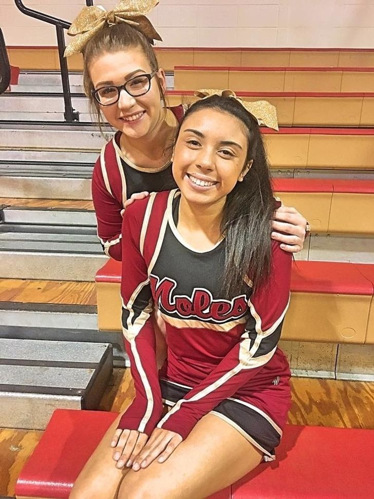 7 Perks Of Having A Younger Best Friend