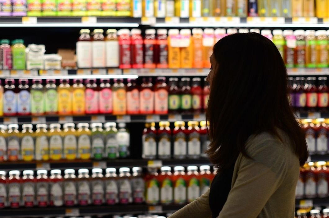 6 Tips To Save Money And Avoid Eating Junk Food When Living On Your Own For The First Time