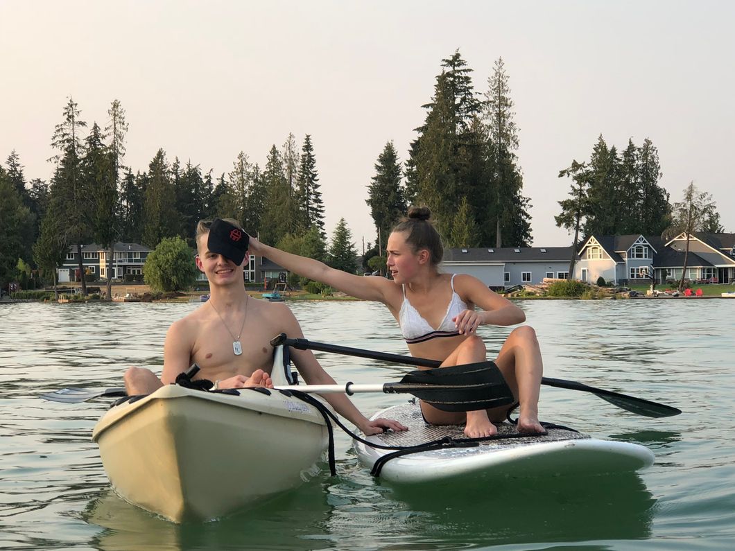 11 Signs You Should Take Your Significant Other Home For The Holidays