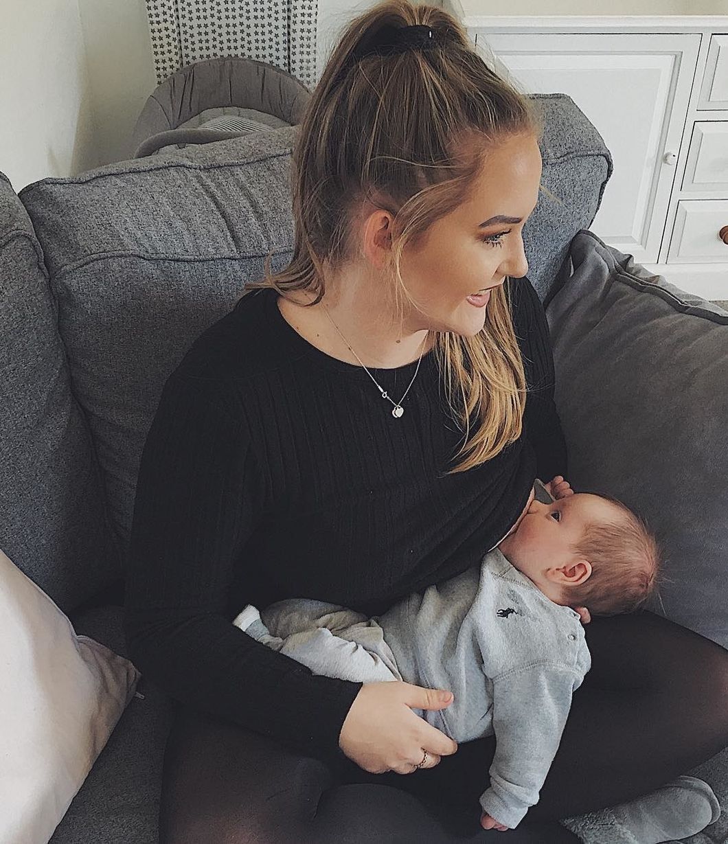 Your Discomfort With The Human Anatomy Doesn’t Make Breastfeeding Wrong