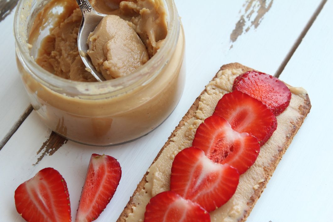 33 Creamy Treats For All The Peanut Butter Lovers Out There