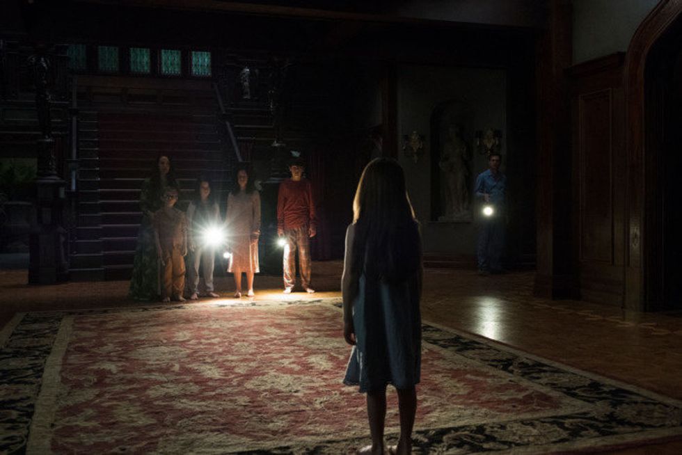 Thanks, 'Haunting Of Hill House,' I Slept With My Light On For Three Nights