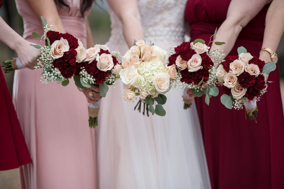 5 Reasons You Should Look For Your Bridesmaids — Not The Groom — In College