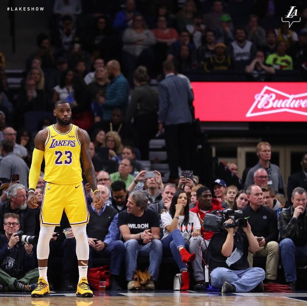 Lakers Struggle Early