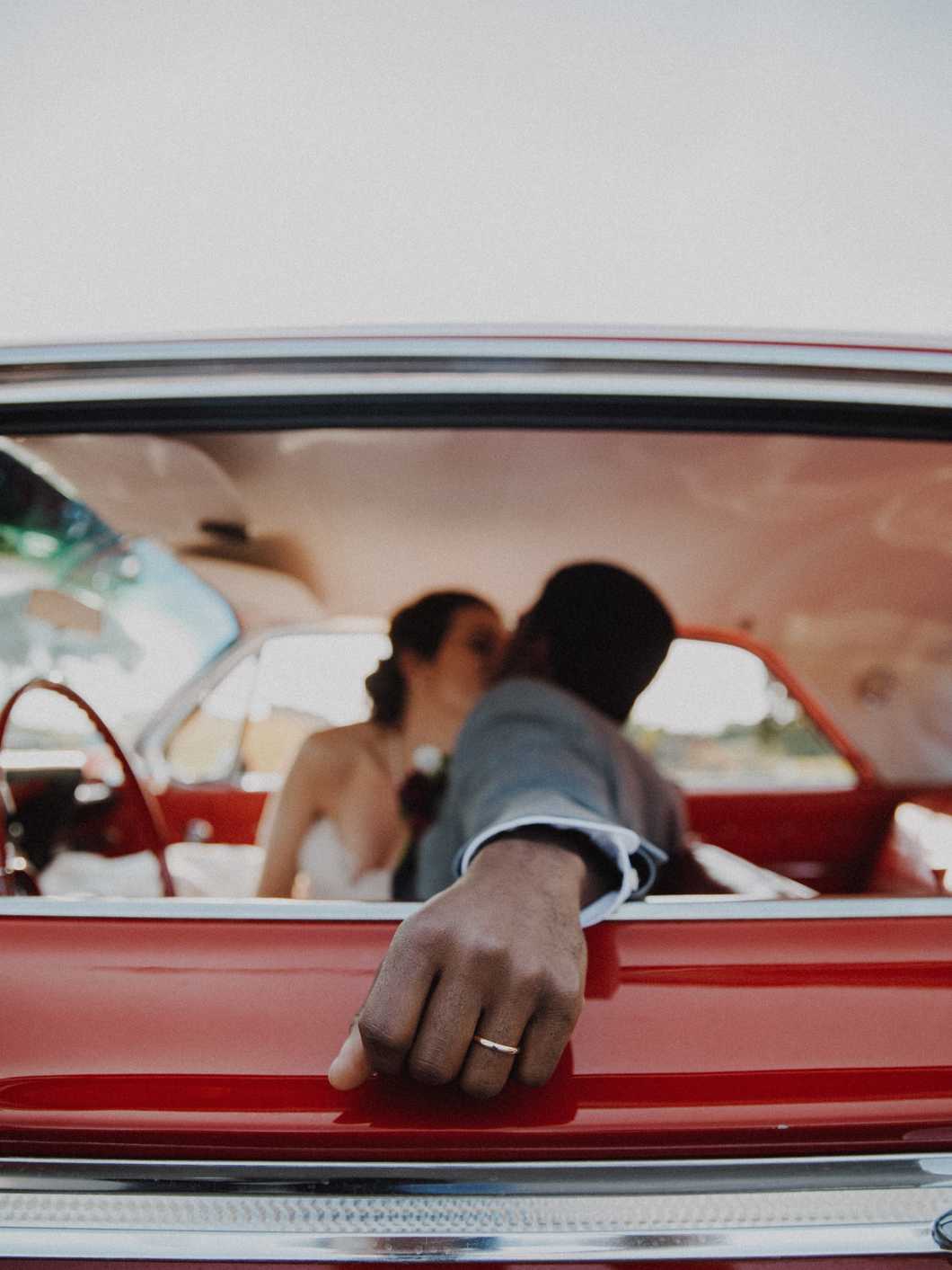 I'm Not Spoiled But I Want To Marry Rich