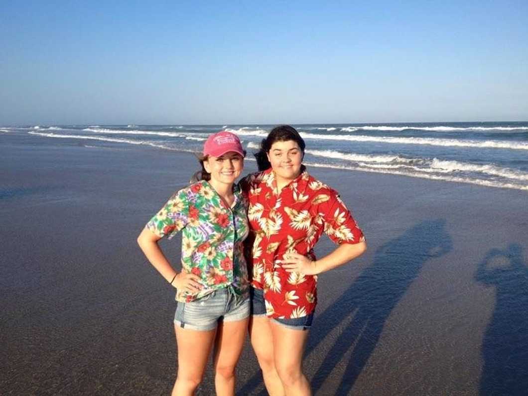 Just Because I Live 872 Miles From My Best Friend Doesn't Mean Our Friendship Doesn't Exist