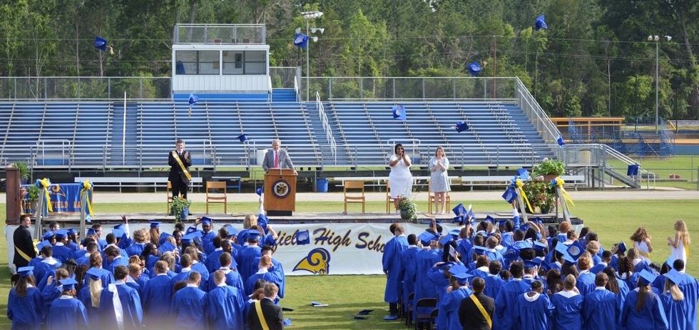 30 Pieces Of Advice To Every High Schooler