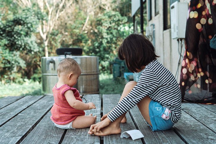 6 Things You Should Know BEFORE You Date A Babysitter, But You'll Find Out Soon Enough Either Way