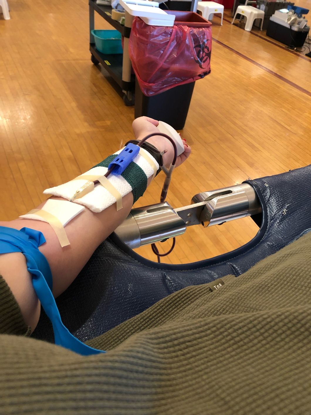 Giving Blood Made Me Pass Out, But Keeping Other People Alive Makes It So Worthwhile