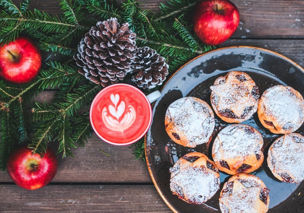 If You're Tired Of Christmas Cookies, Try These 10 Delicious Treats Instead