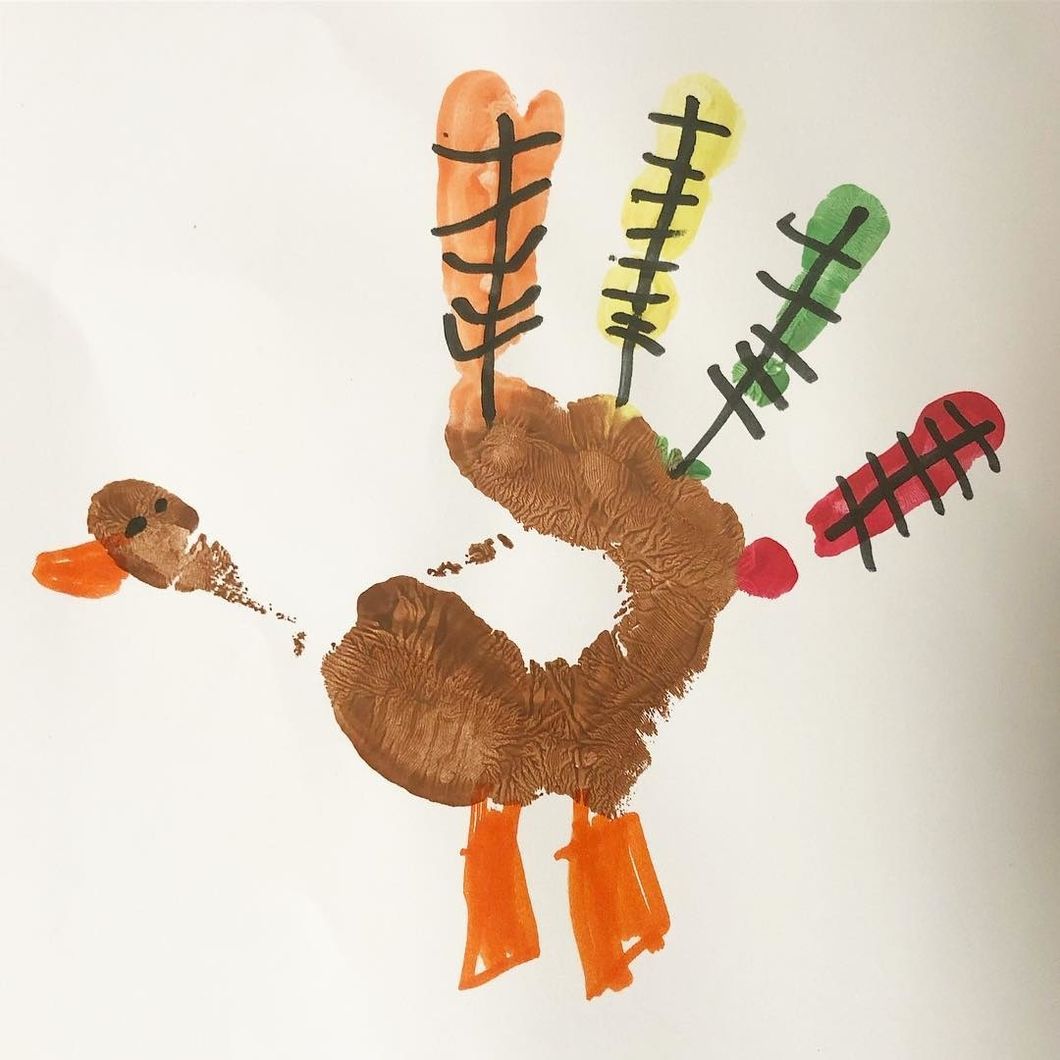 Making Turkey Hands Is Hands-Down The Best Way To Celebrate Thanksgiving