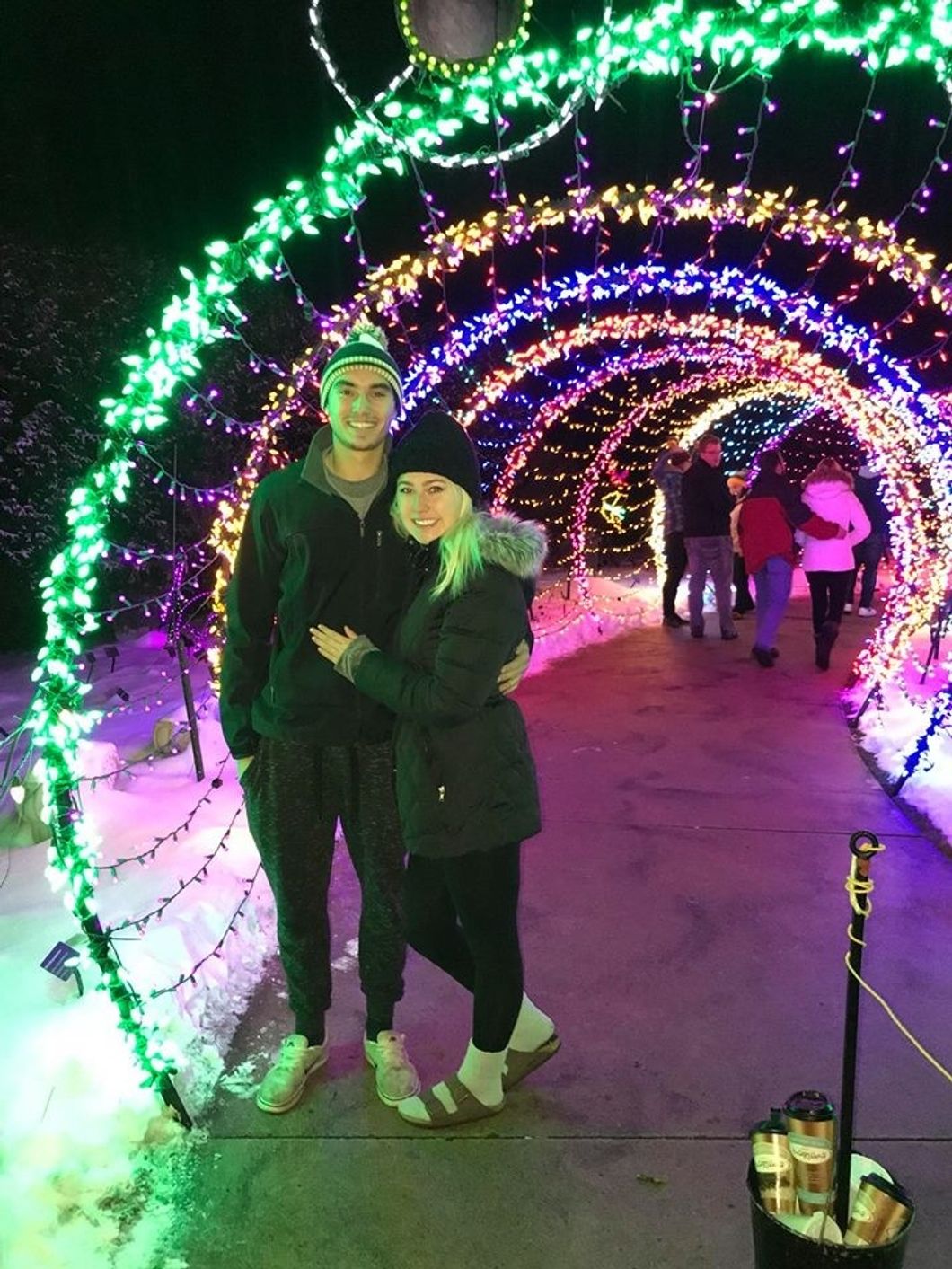 Here Are The Cute Winter Dates College Guys Actually Want To Go On