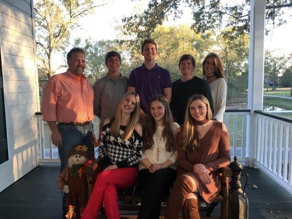 'Dranksgiving': The Drinking Game That Will Help You Survive The Holidays