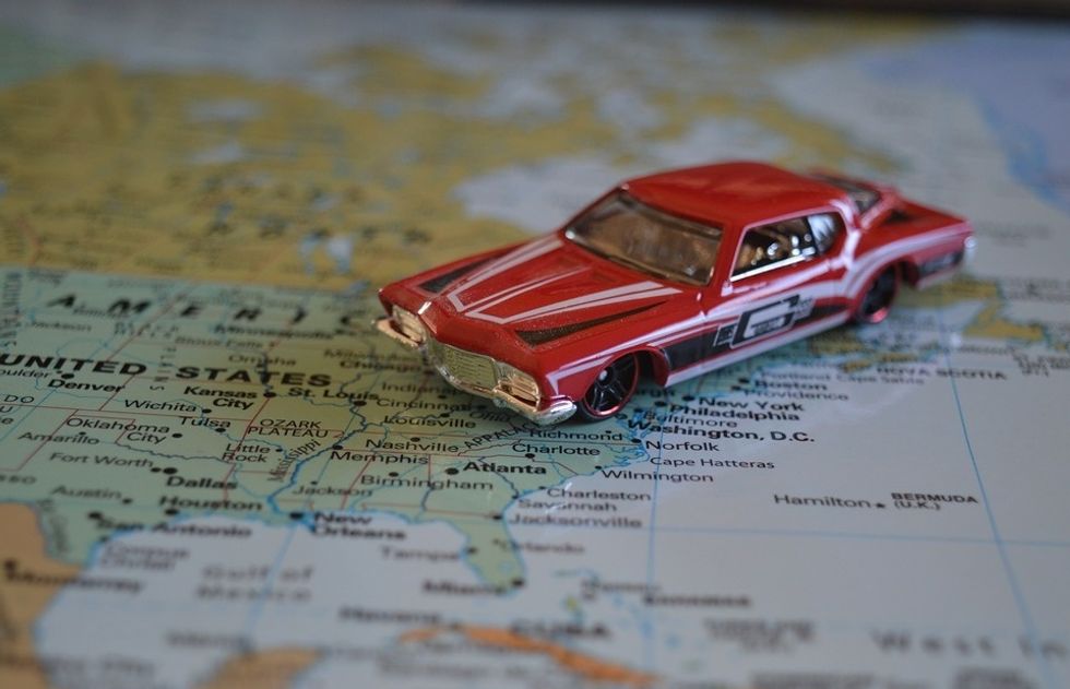 The 7 Weirdest Billboards You'll See If You're Traveling South For The Winter