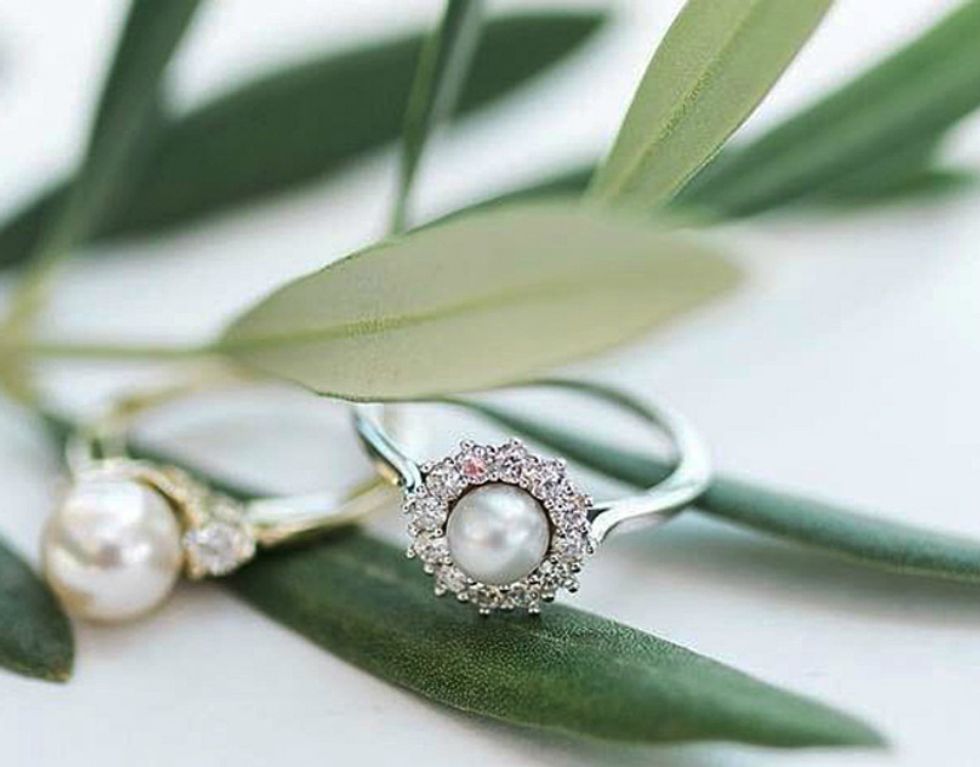 30 Pearl Engagement Rings For A Beautiful Romantic Look