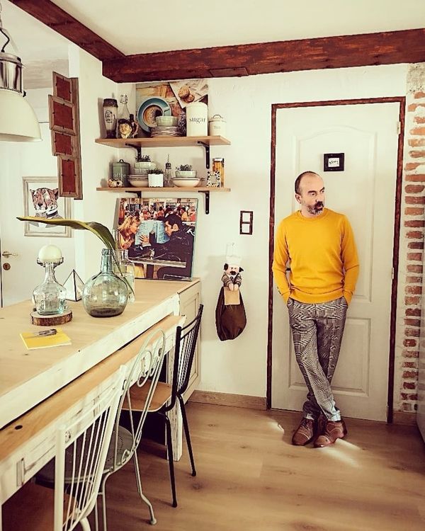 9 Ways To Decorate Your Living Space