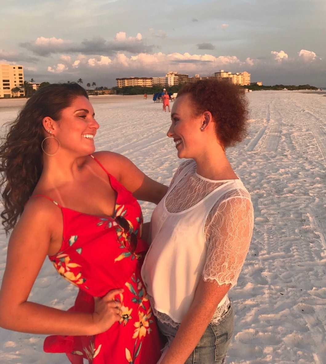 14 Reasons My Best Friend Is Irreplaceable