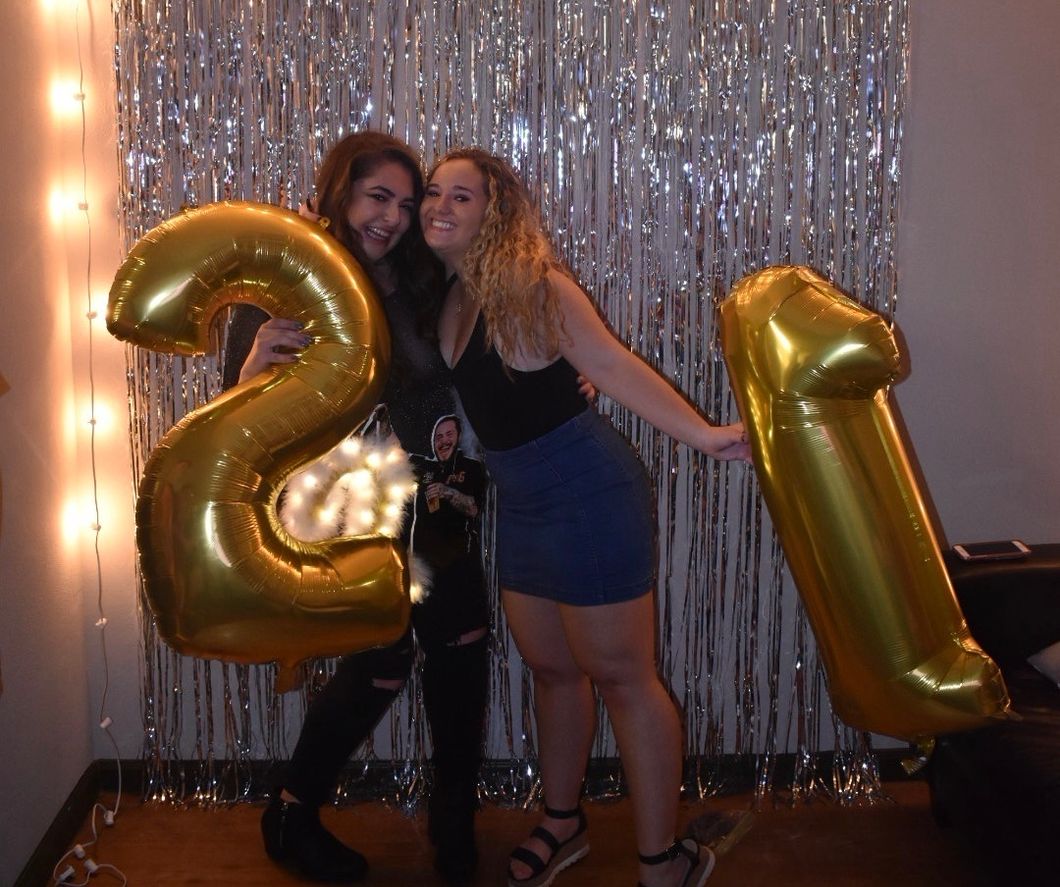 7 Overdue Thank-Yous You Owe To The Best Roomie Ever