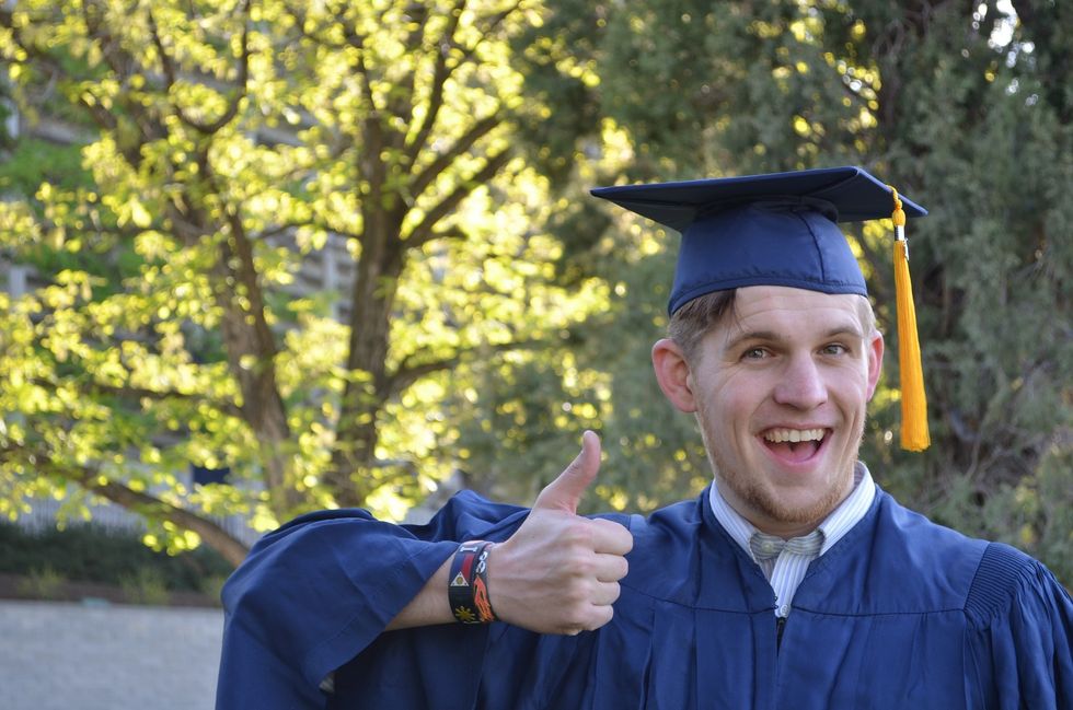 The Succinct Survival Guide To Avoid Going Into Grad School Blind