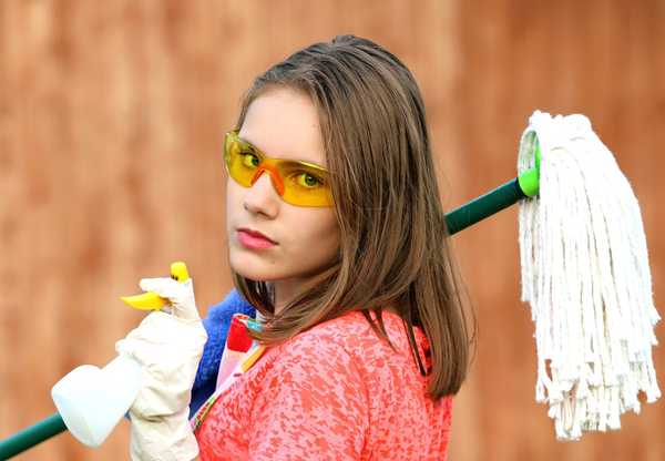 10 Things That Inevitably Happen When You Clean Your Room For The First Time In Ages