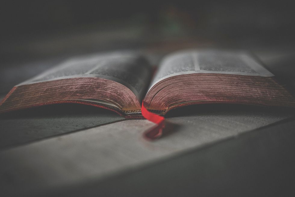 15 Bible Verses To Keep In Mind Going Into The New Year