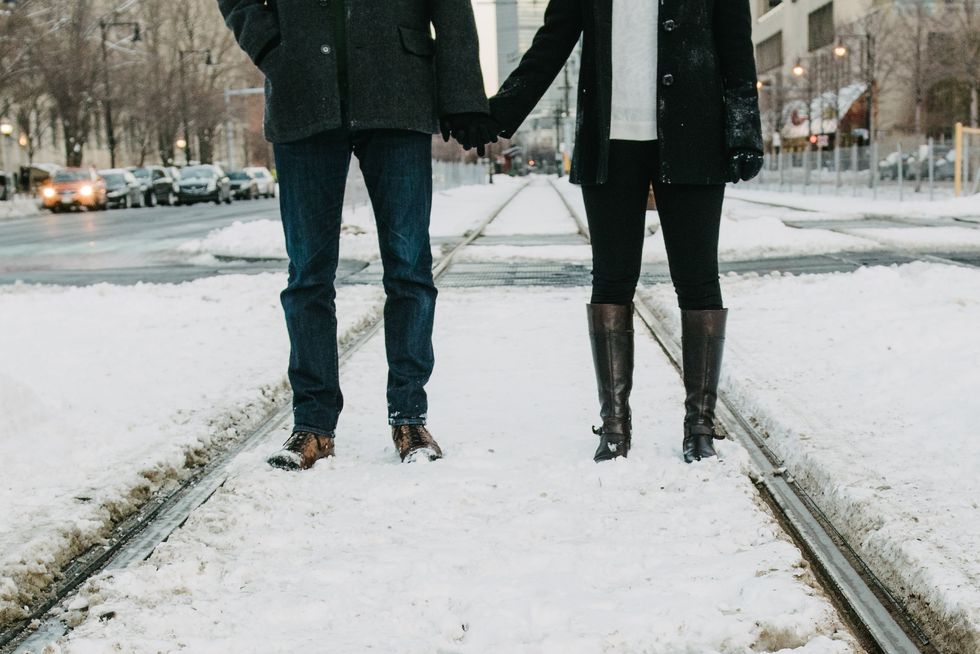 7 Things To Keep In Mind For Your First Christmas Together As A Couple