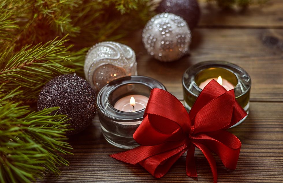 11 Christmas Traditions to Start This Year