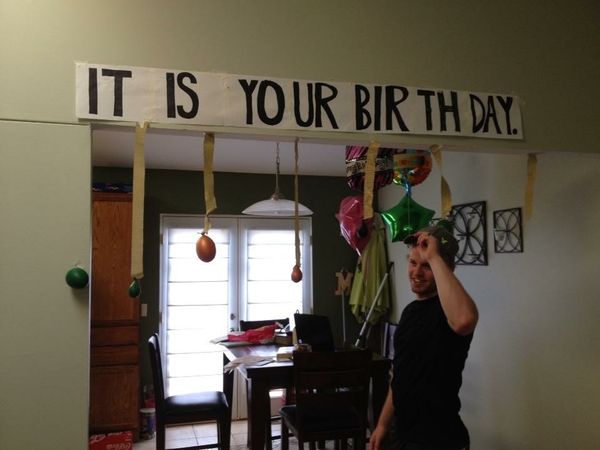 To Everyone With A Birthday Near Christmas, I Feel You