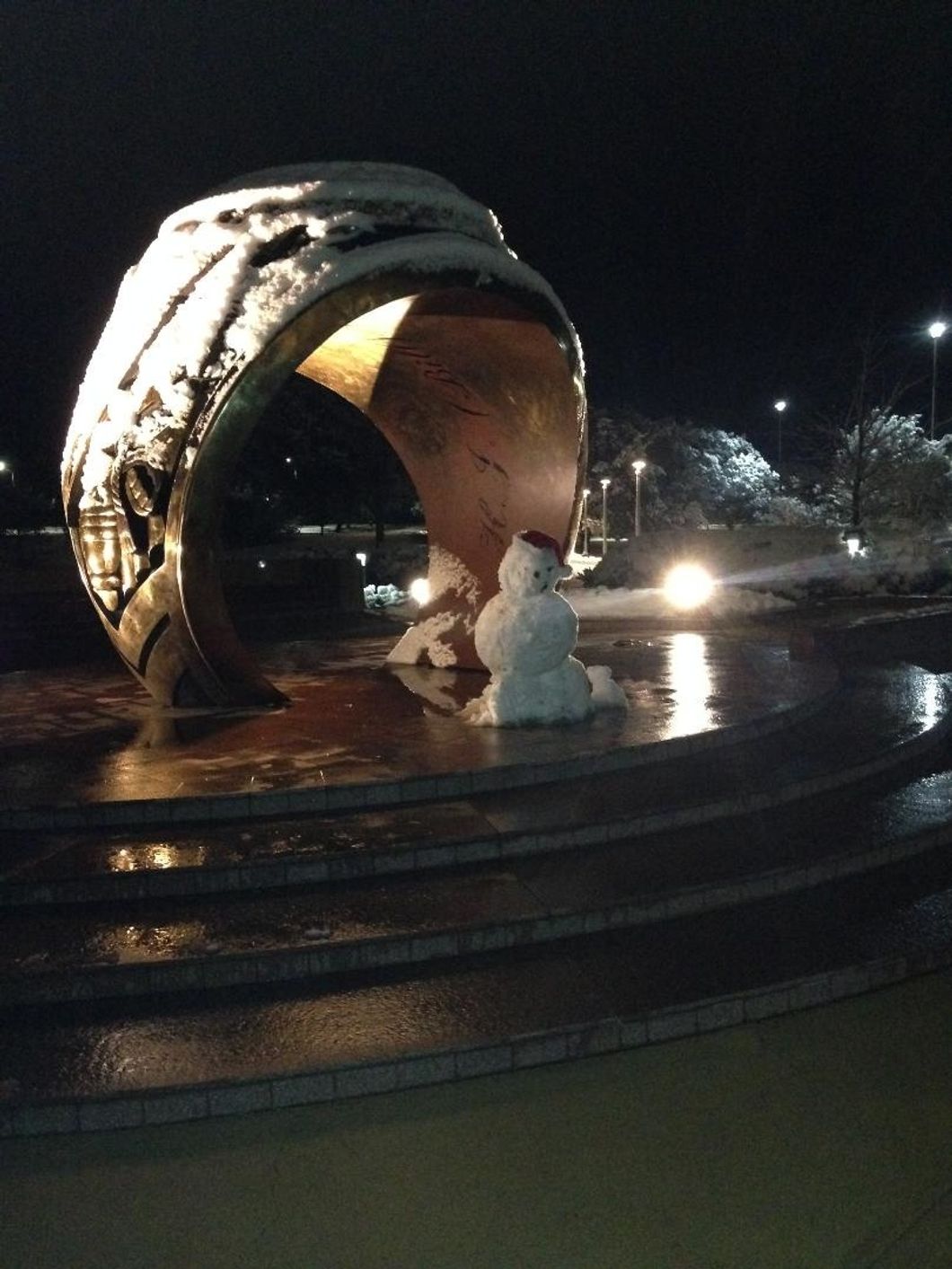 Parents, Do You Give Your Kids Christmas Magic Through Toys Or Love?