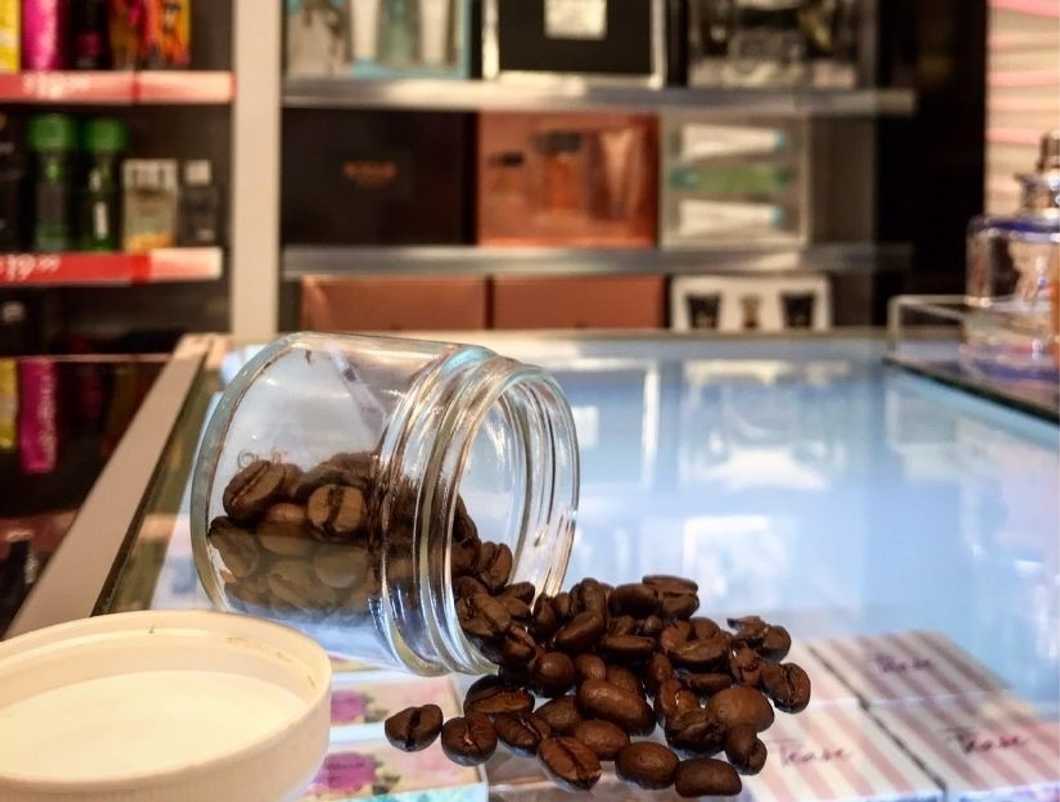 8 Things To Know About Working In Retail