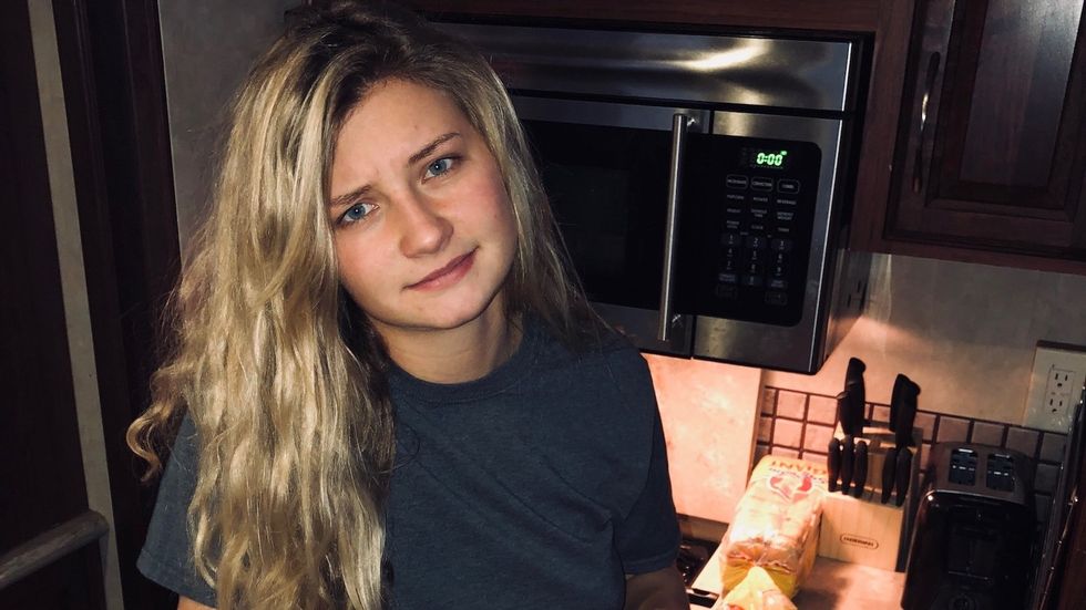 A Foolproof Recipe For Culinary Success If You're Still Burning Grilled Cheese In Your 20s