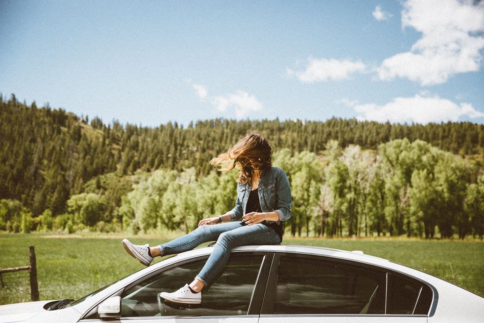 25 Girl Gang Road Trip Essentials For Spring Break 2019