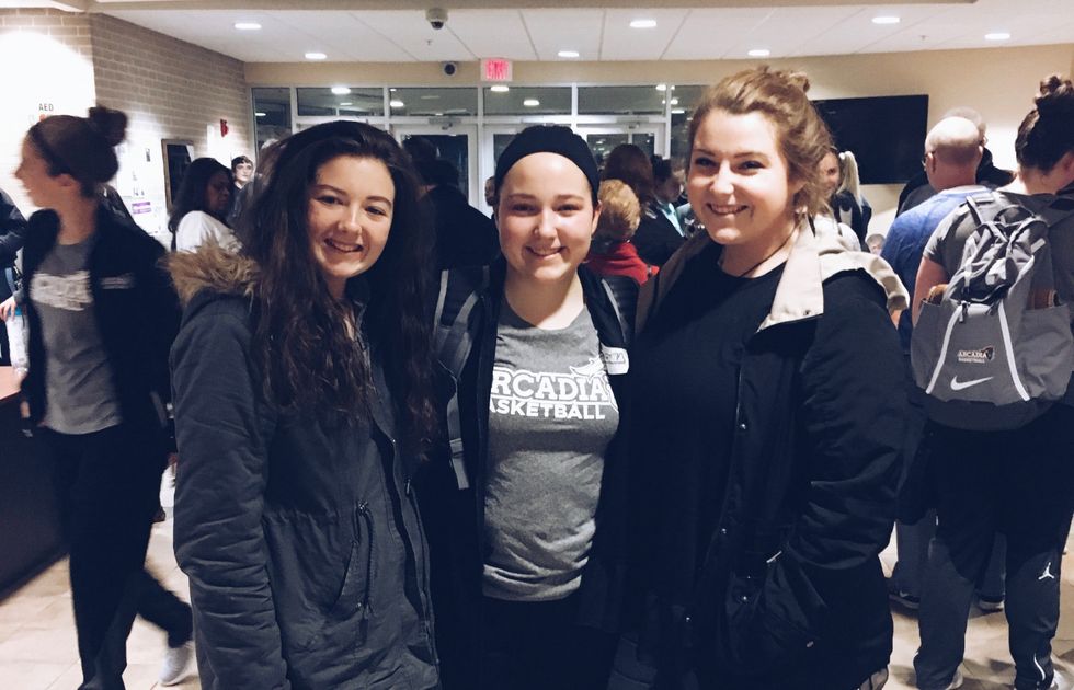 10 Things The World Doesn't Tell You About Being A Multiple