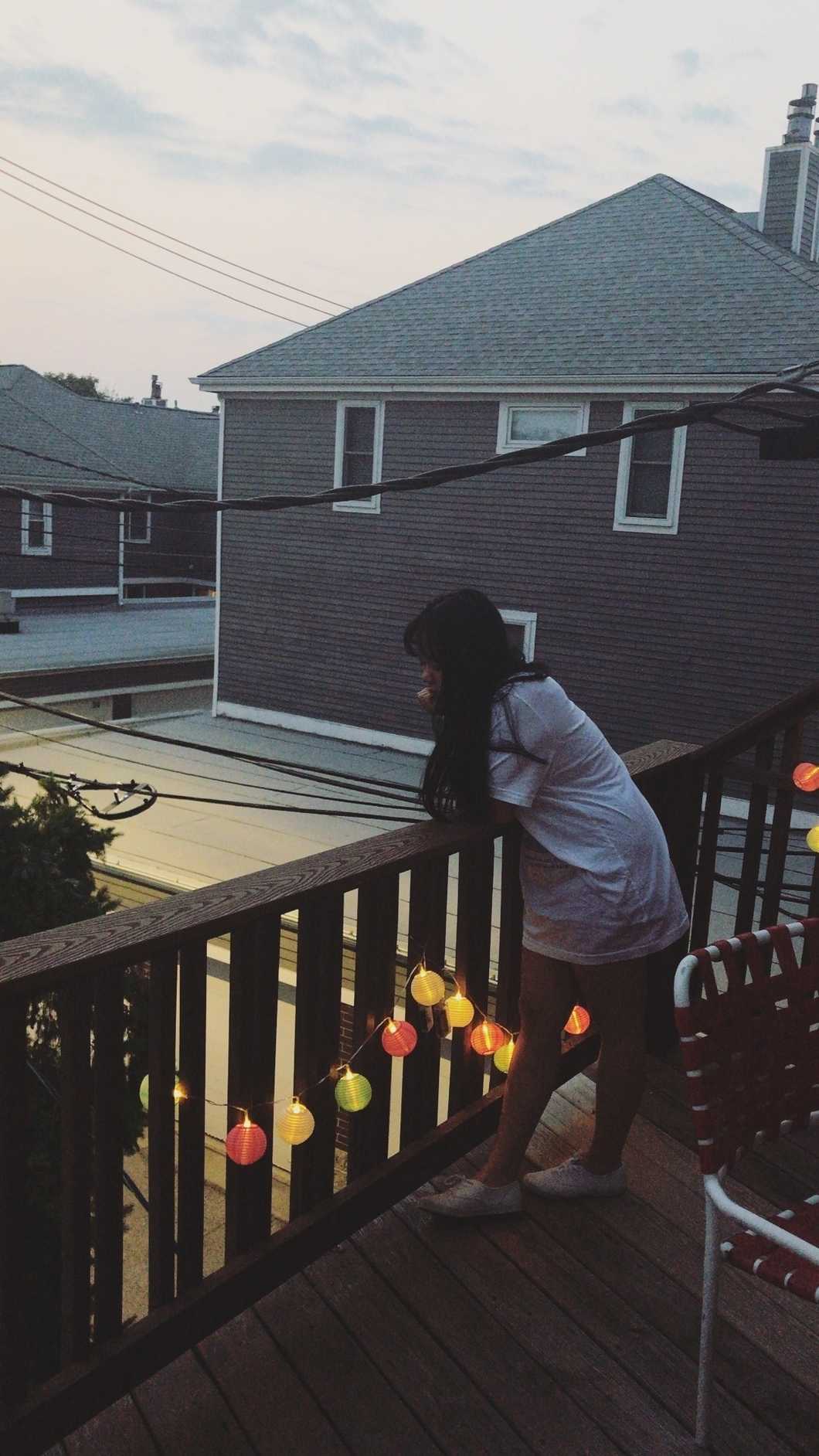 We May Joke About It, But Self-Deprecation Drastically Affects Our Confidence