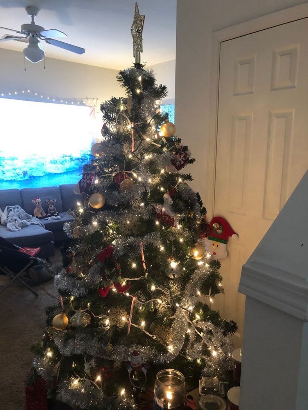 I'm Keeping My Christmas Tree Up All Winter And There's Nothing You Can Do About It