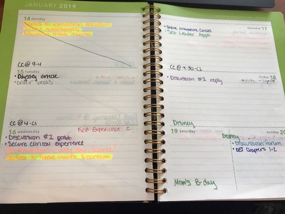 2 Essentials For Staying On Top Of Things Second Semester