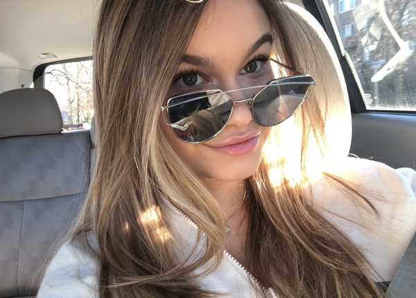 I Wear A Full Face Of Makeup To Class And I Don't Regret It