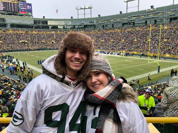 5 Things To Remember If You're Dating Someone Who's Never Been In A Relationship Before