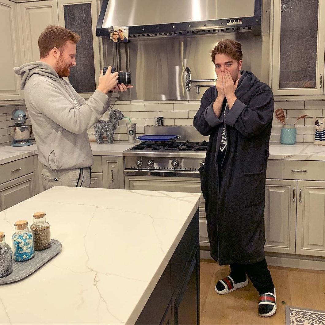 The 30 Stages Of Dating Someone New As Told By Shane Dawson