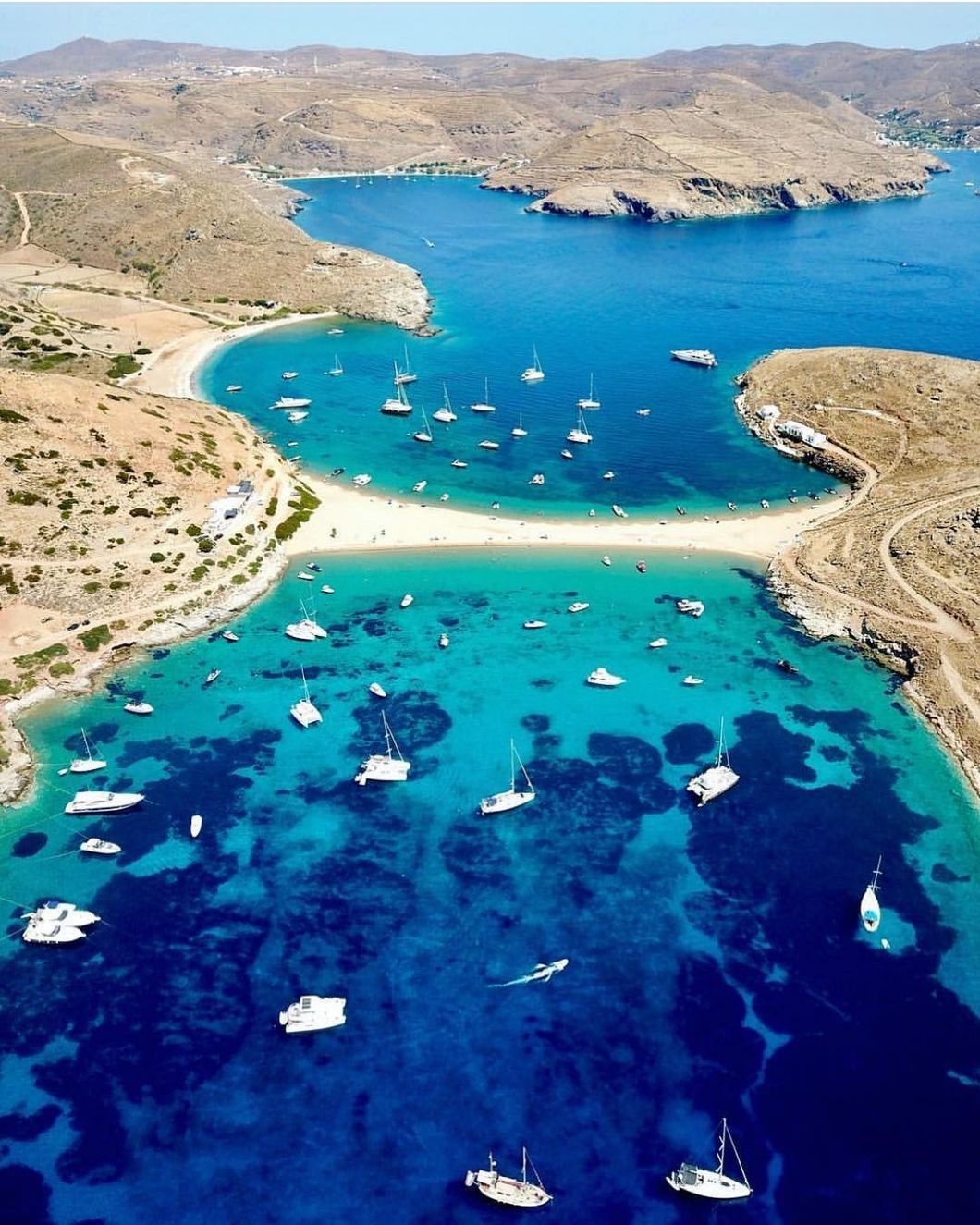 5 Reasons You Should Totally Visit Greece Once In Your Lifetime