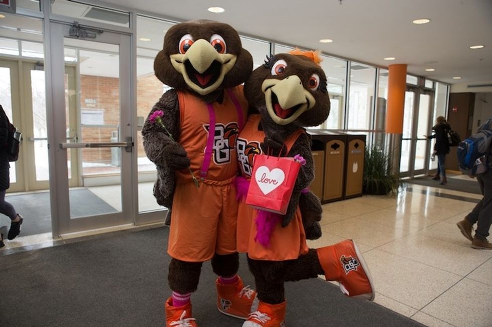 14 Of The Best Places To Take Your Falcon Flame This Valentine's Day in BG