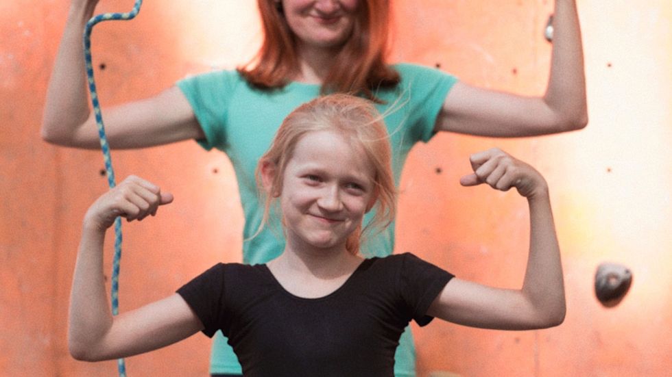 She's The Girl With Separated Parents But Who Still Grew Up Strong