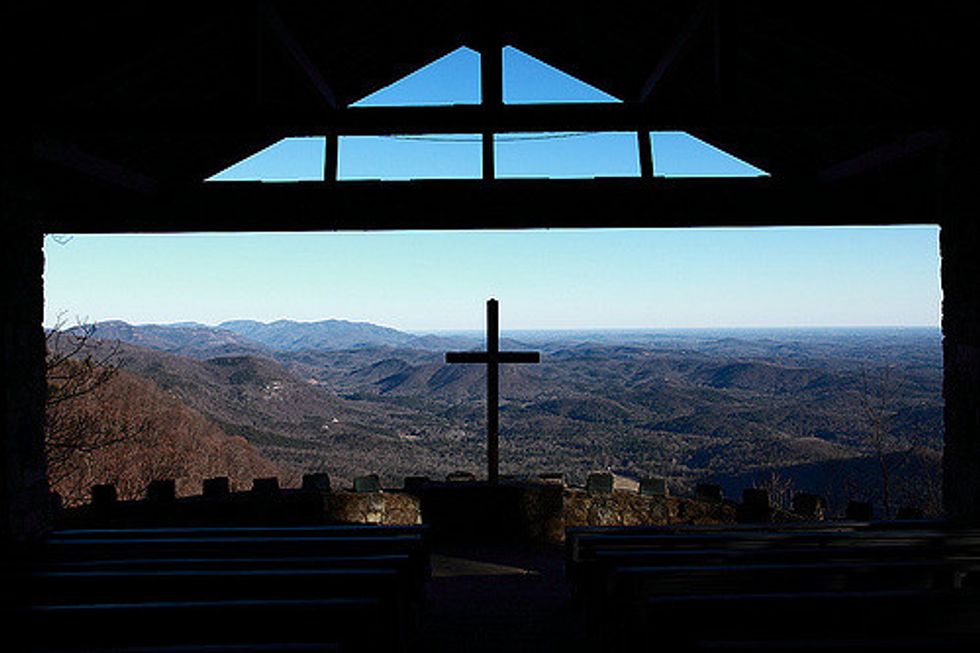 10 Worship Songs That Never Fail To Make Me Emotional (And My Favorite Lyrics From Them)