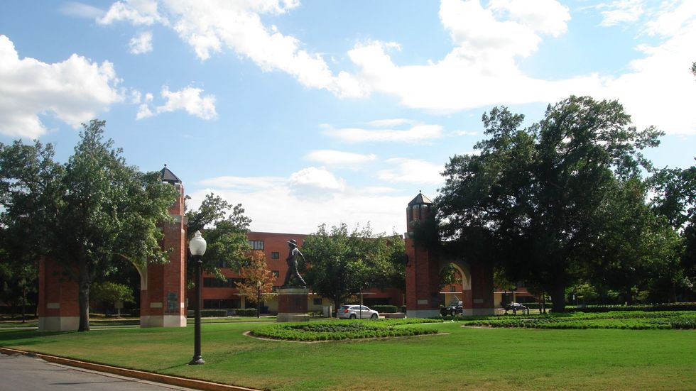 10 Date Ideas In Norman, OK For Me And The Boyfriend I Don't Have