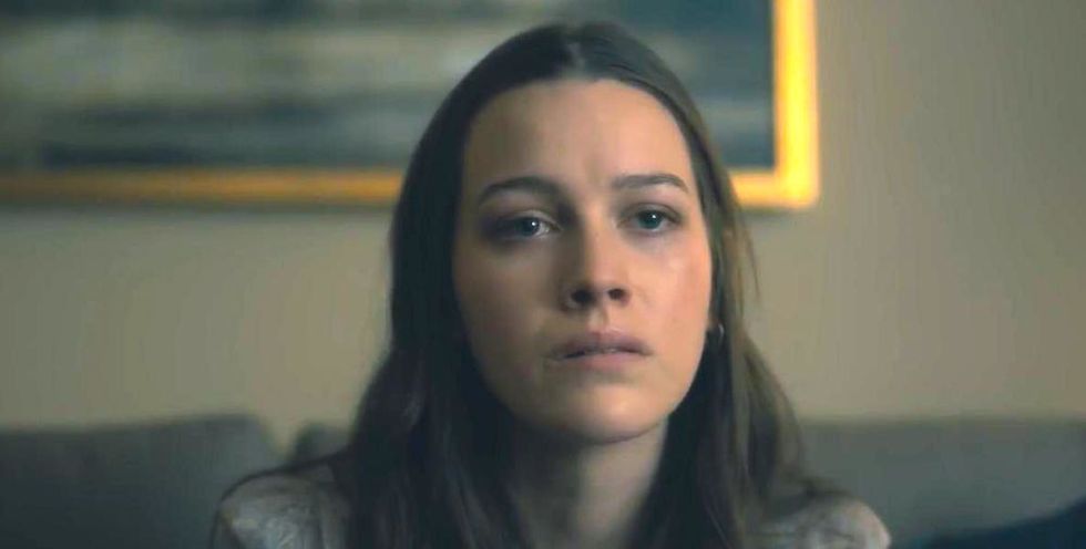 10 Things Victoria Pedretti Can Learn From Beck As The Female Lead In Season 2 Of 'You'