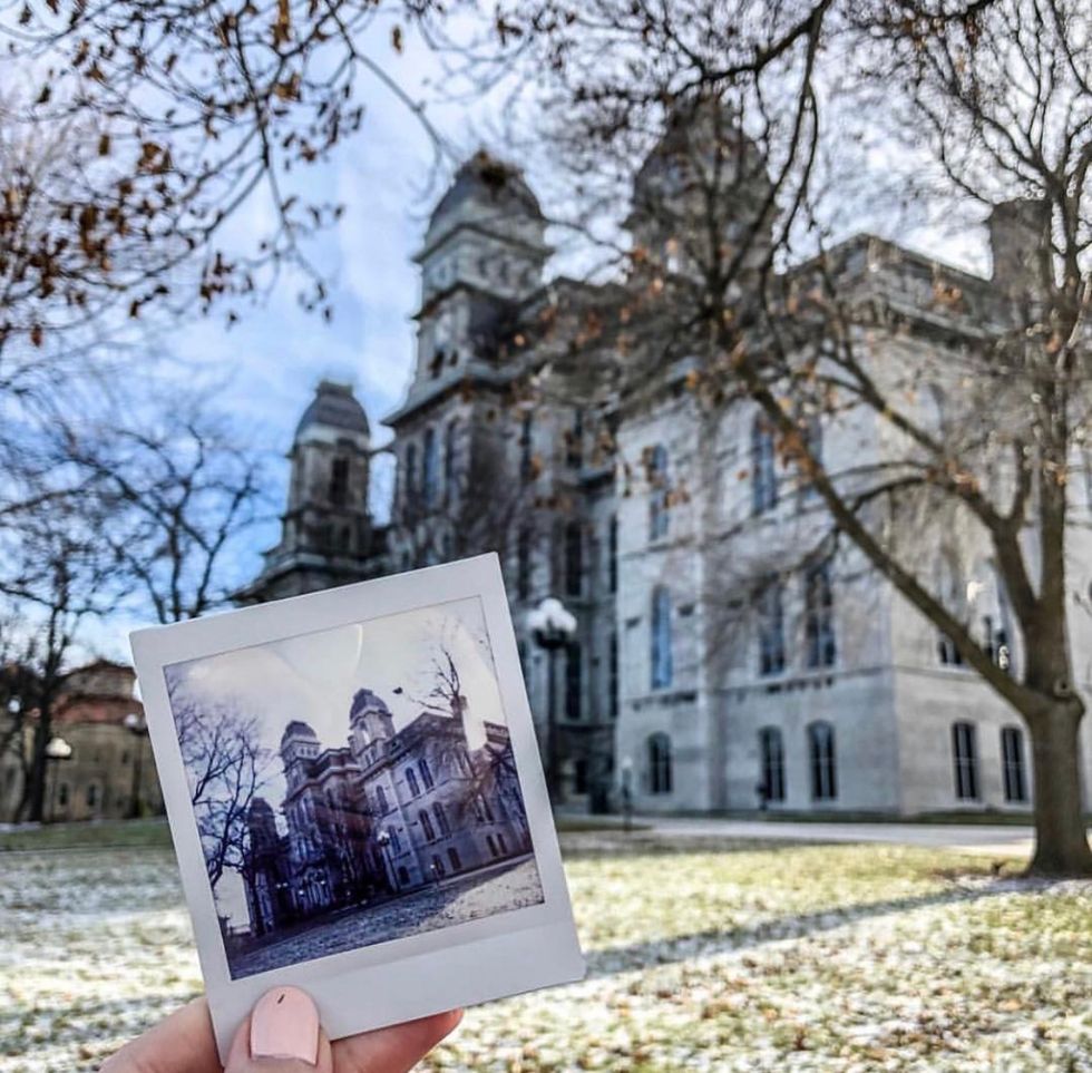 10 Colleges And Universities High School Students Should Consider Applying To