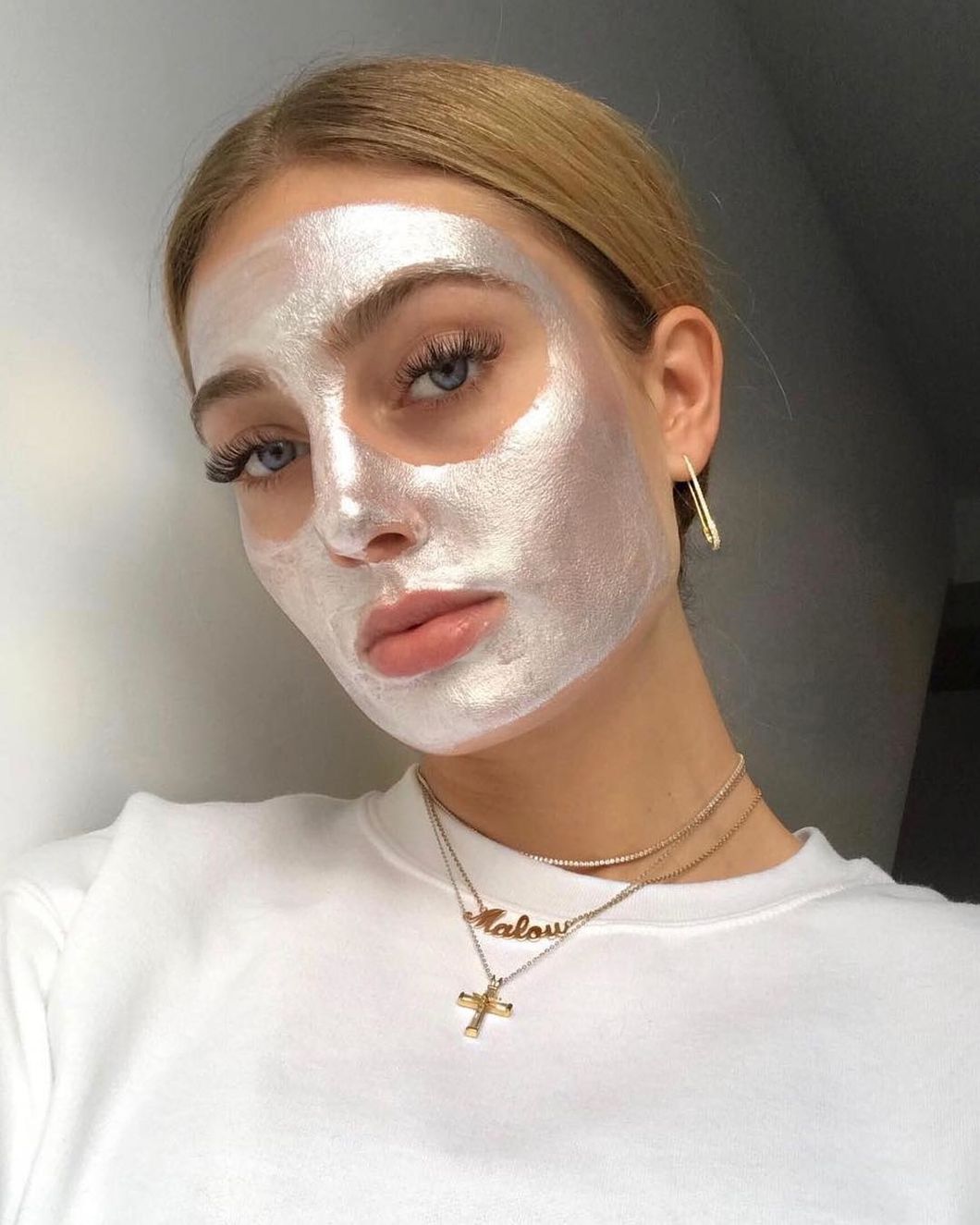 5 Spa Quality Face Masks That You Can Buy At The Drugstore